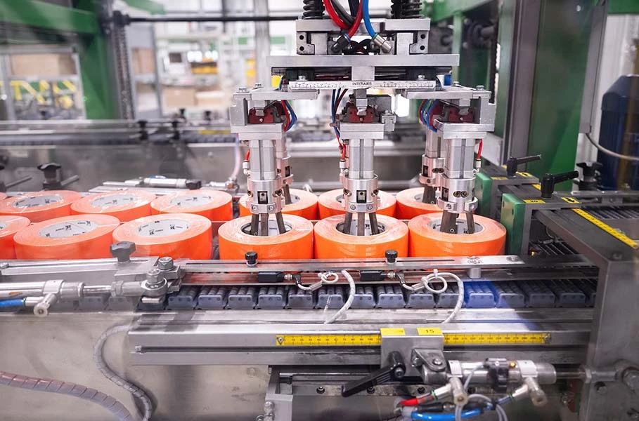 Jako wiodący specjalista w Europie w dziedzinie taśm klejących